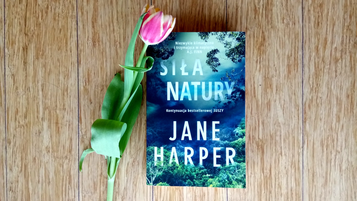 Okładka Siły natury Jane Harper.