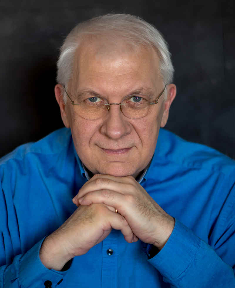 Zdjęcie W.P. Rdzanka autora powieści Algorytm wp rdzanek front