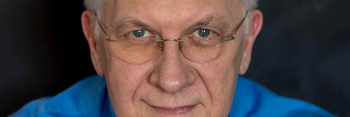 Zdjęcie W.P. Rdzanka autora powieści "Algorytm"